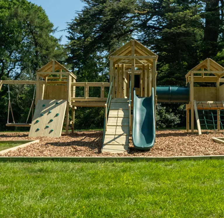 Wood chip & play bark image